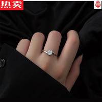 周六福莫桑钻戒求婚扭臂戒指女款