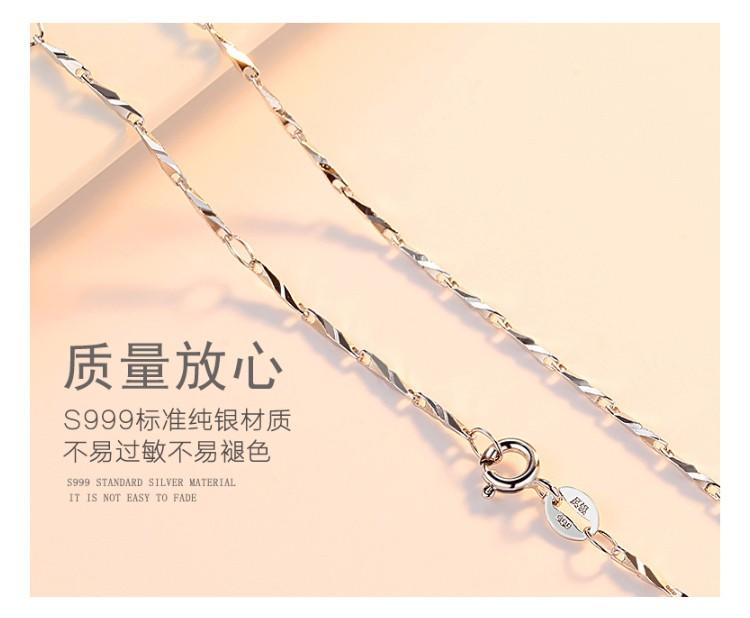 周六福莫桑钻项链女士锁骨链爱心吊坠永恒之心项链